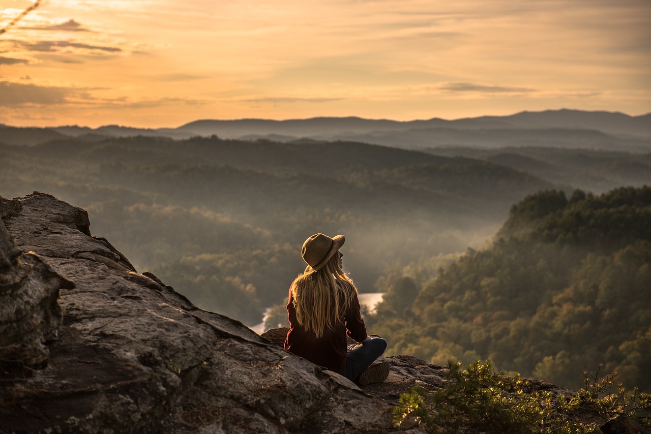 Hiking the Rugged Trails of the Blue Ridge Mountains